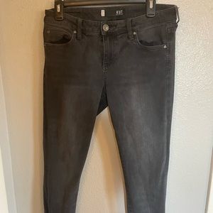 Kut from the same kloth